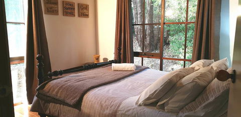 Day Dream Cottage - Accommodation Newcastle 5