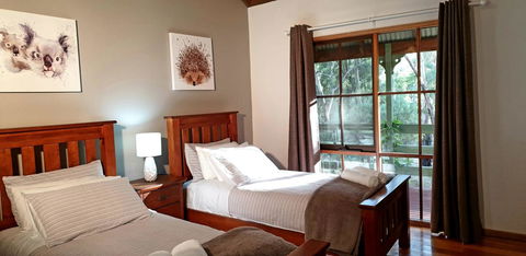 Day Dream Cottage - Accommodation Newcastle 7