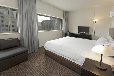 Causeway 353 Hotel - Accommodation Newcastle 7