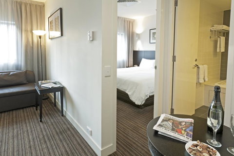 Causeway 353 Hotel - Accommodation Newcastle 33