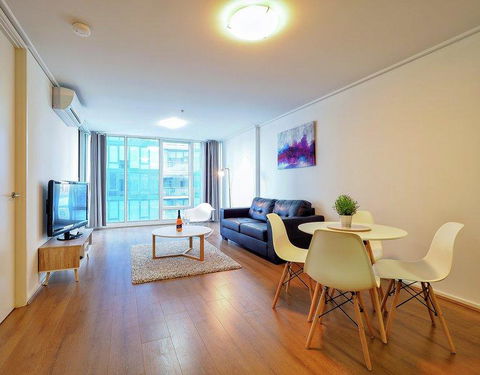 Premier Stays Melbourne - Accommodation Newcastle 5