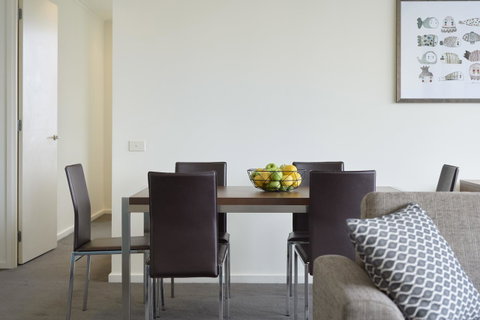 City Tempo - Whiteman St - Accommodation Newcastle 6