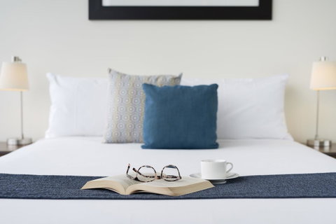 City Tempo - Whiteman St - Accommodation Newcastle 5