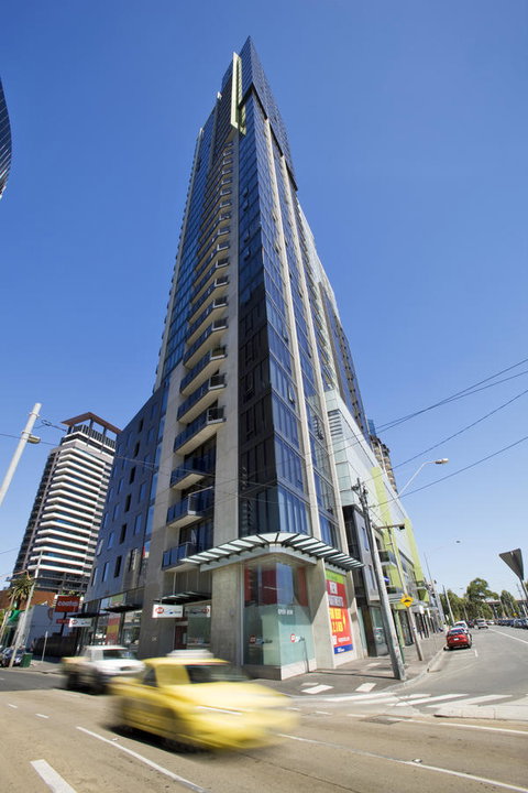 City Tempo - Whiteman St - Accommodation Newcastle 17