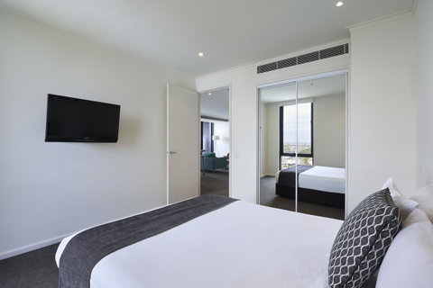 City Tempo - Whiteman St - Accommodation Newcastle 7