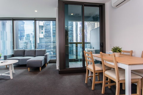 Melstay On Eporo Tower - Accommodation Newcastle 0