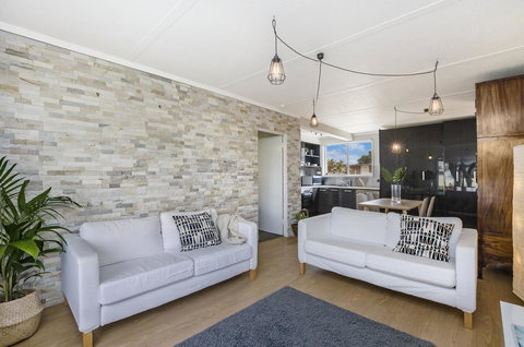 Portland Bay Apartments - Accommodation Newcastle 23