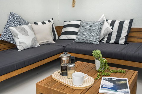 Portland Bay Apartments - Accommodation Newcastle 6