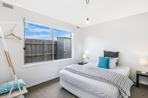Portland Bay Apartments - Accommodation Newcastle 37
