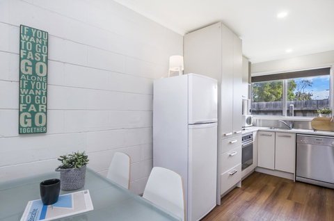 Portland Bay Apartments - Accommodation Newcastle 15