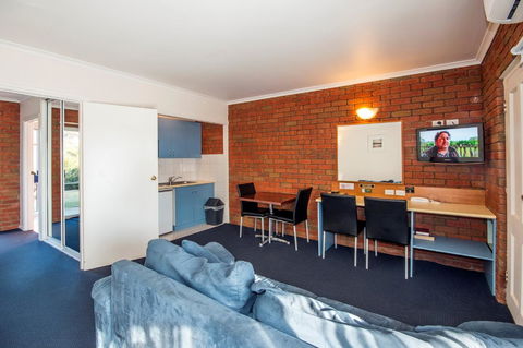 Torquay Tropicana Motel - Accommodation Newcastle 24