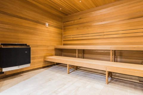 Cosmo Central Hotel Apartment - Accommodation Newcastle 16