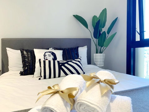 Cosmo Central Hotel Apartment - Accommodation Newcastle 1