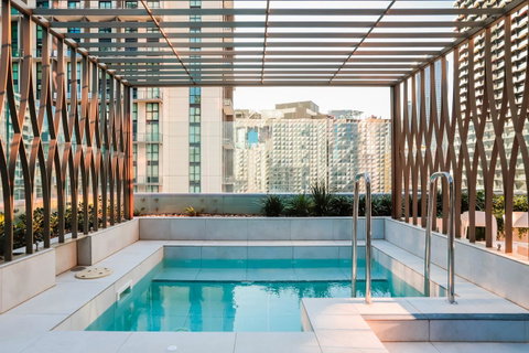 Cosmo Central Hotel Apartment - Accommodation Newcastle 18