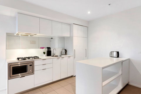 Premier Stays Melbourne - Accommodation Newcastle 2