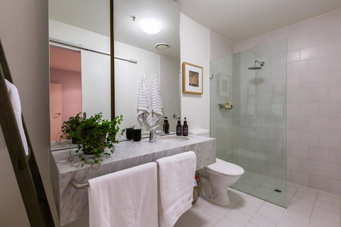 Auguste, Melbourne CBD Private Accommodation With Parking - Accommodation Newcastle 11