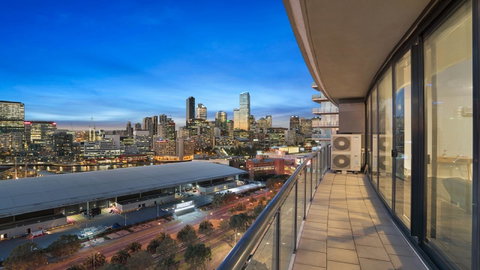 Premier Stays Melbourne - Accommodation Newcastle 1