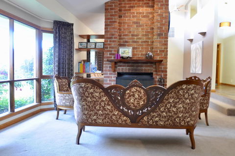 Crimea Retreat - Accommodation Newcastle 5