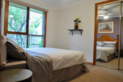 Crimea Retreat - Accommodation Newcastle 30