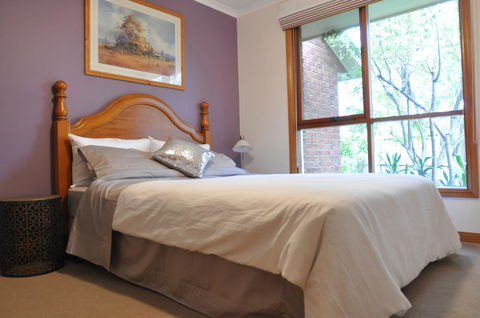 Crimea Retreat - Accommodation Newcastle 9