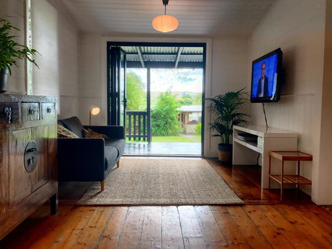 Cinta Cottage - Accommodation Newcastle 6