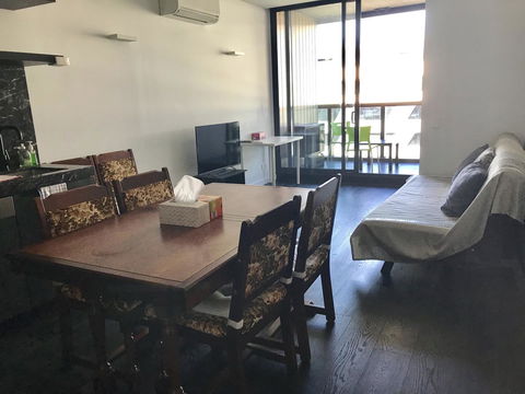 Mel-Uni Village - Accommodation Newcastle 26