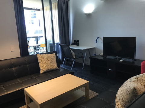 Mel-Uni Village - Accommodation Newcastle 16