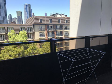 Mel-Uni Village - Accommodation Newcastle 32