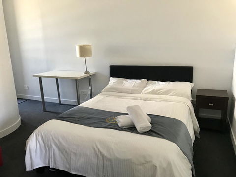 Mel-Uni Village - Accommodation Newcastle 21