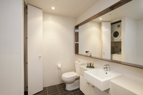 28 Nights Apartments - Accommodation Newcastle 10