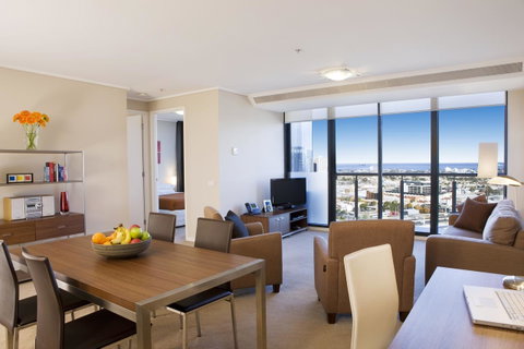 28 Nights Apartments - Accommodation Newcastle 13