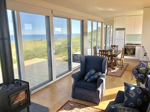One Tree Hill Wilson Prom And Ocean Views - Accommodation Newcastle 10
