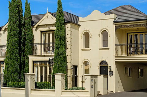 Sea Shells On Banyan Apartment - Accommodation Newcastle 0