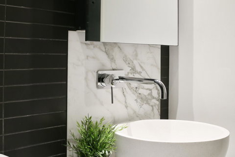 COZY 2BR Suites, FEDERATION SQUARE + FREE Parking - Accommodation Newcastle 9