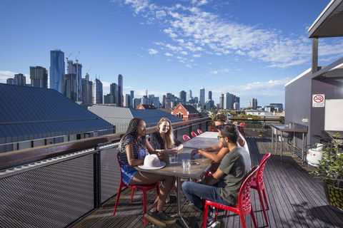 Melbourne Metro YHA - Accommodation Newcastle 0