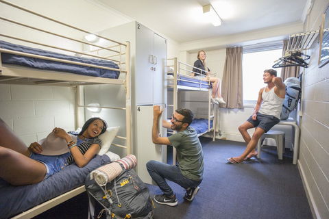 Melbourne Metro YHA - Accommodation Newcastle 32