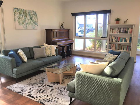 Tamara Temptation - Accommodation Newcastle 8