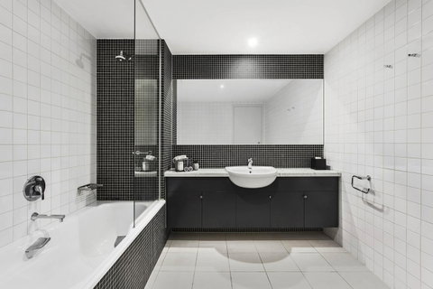 Mantra Southbank - Accommodation Newcastle 6