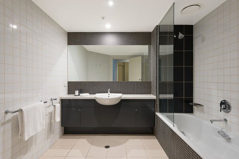 Mantra Southbank - Accommodation Newcastle 35