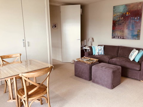 The Point BnB - Accommodation Newcastle 12