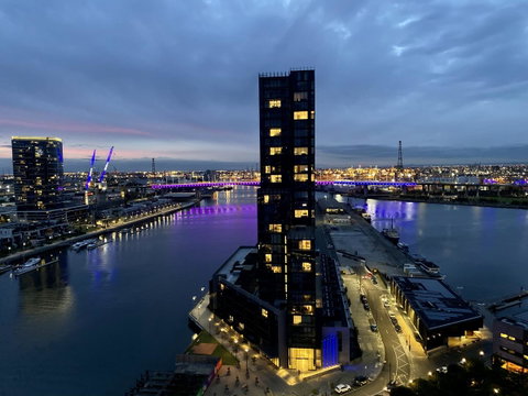 JC Waterfront Apartments On Collins - Accommodation Newcastle 7