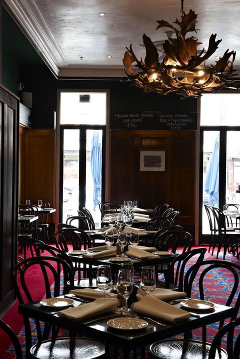 Middle Park Hotel - Accommodation Newcastle 22