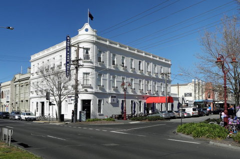 Middle Park Hotel - Accommodation Newcastle 7