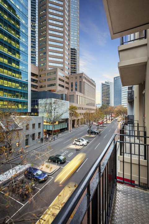 Comfort Hotel Melbourne Central - Accommodation Newcastle 14