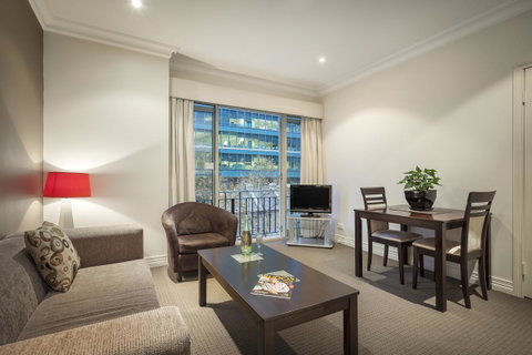 Comfort Hotel Melbourne Central - Accommodation Newcastle 10