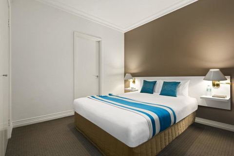 Comfort Hotel Melbourne Central - Accommodation Newcastle 1