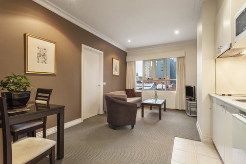 Comfort Hotel Melbourne Central - Accommodation Newcastle 12