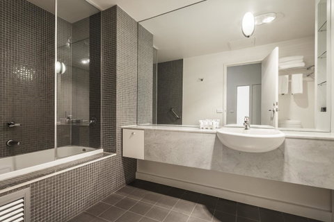 Melbourne CBD Central Apartment Hotel Official - Accommodation Newcastle 4