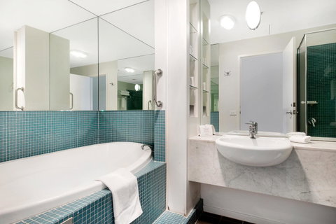 Melbourne CBD Central Apartment Hotel Official - Accommodation Newcastle 12