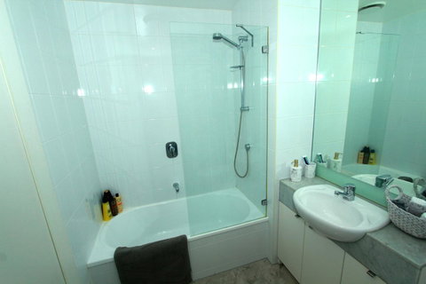 225 Melbourne Tower - Accommodation Newcastle 21